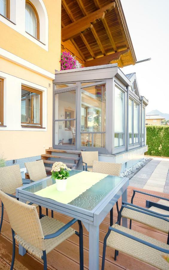 Haus Silvia Hotel Flachau Exterior photo